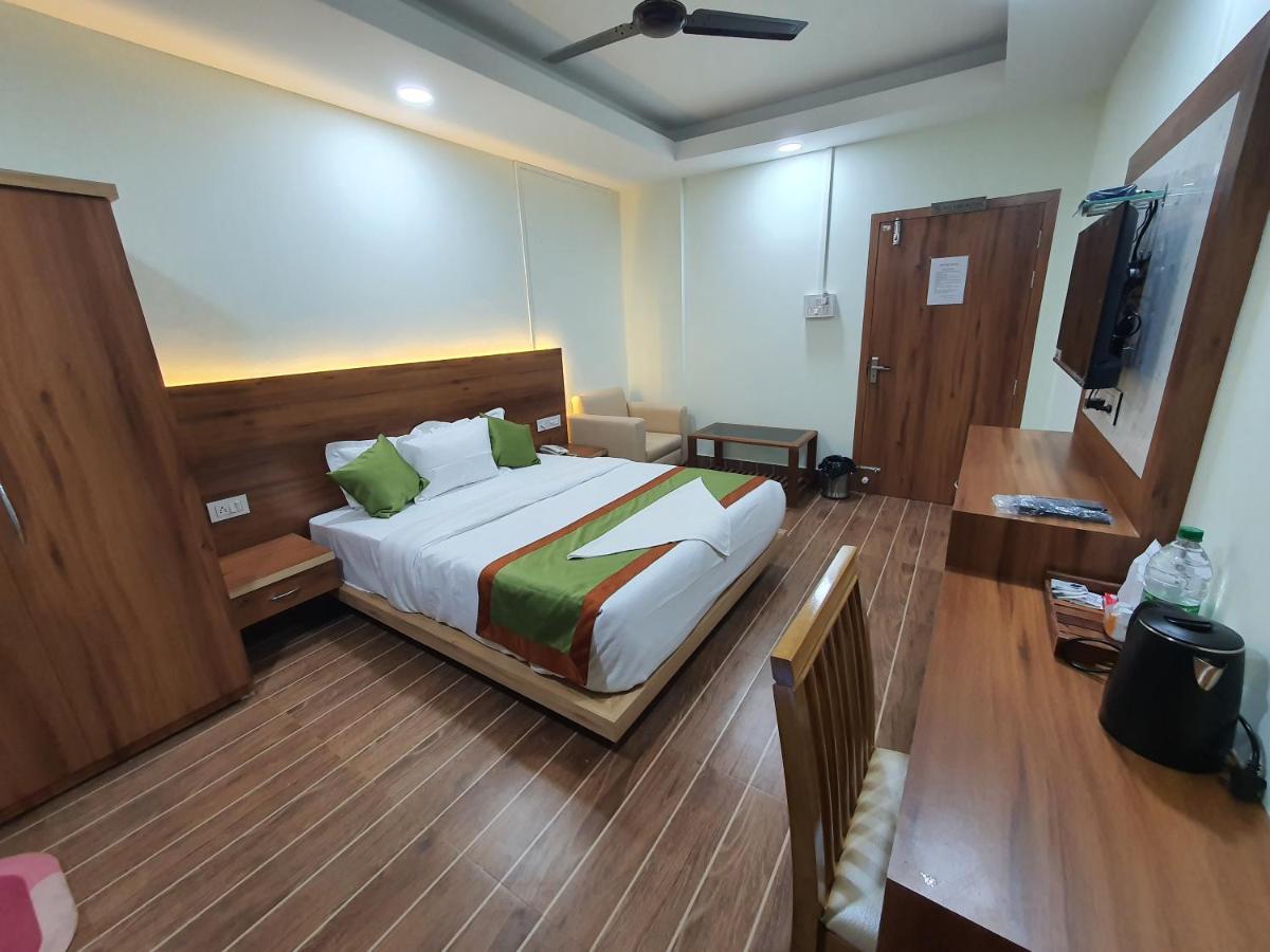Hotel Deo Volente Sivasagar 외부 사진