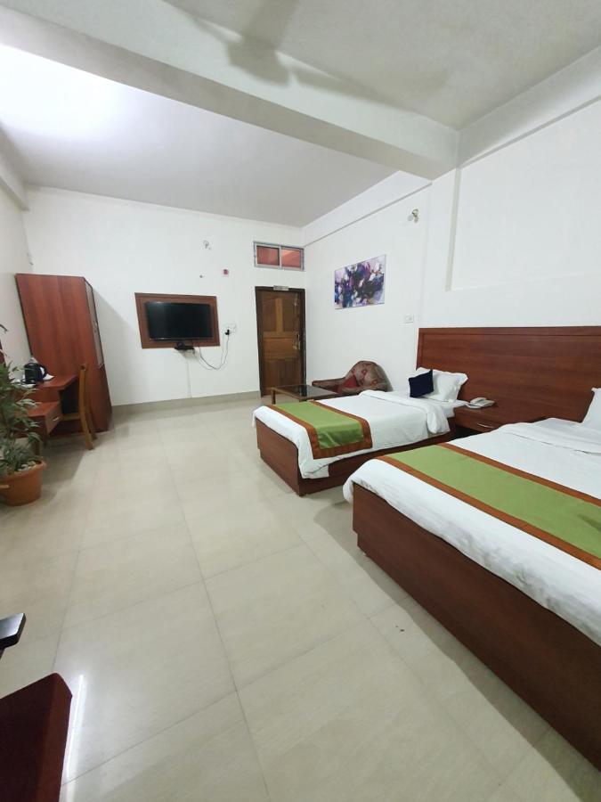 Hotel Deo Volente Sivasagar 외부 사진