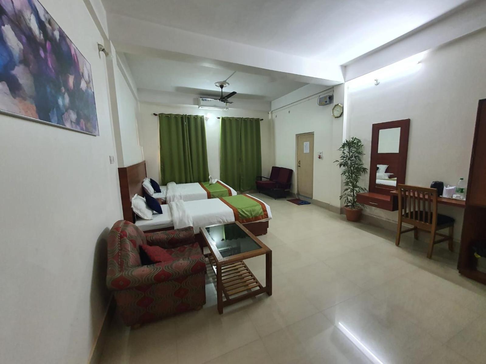Hotel Deo Volente Sivasagar 외부 사진