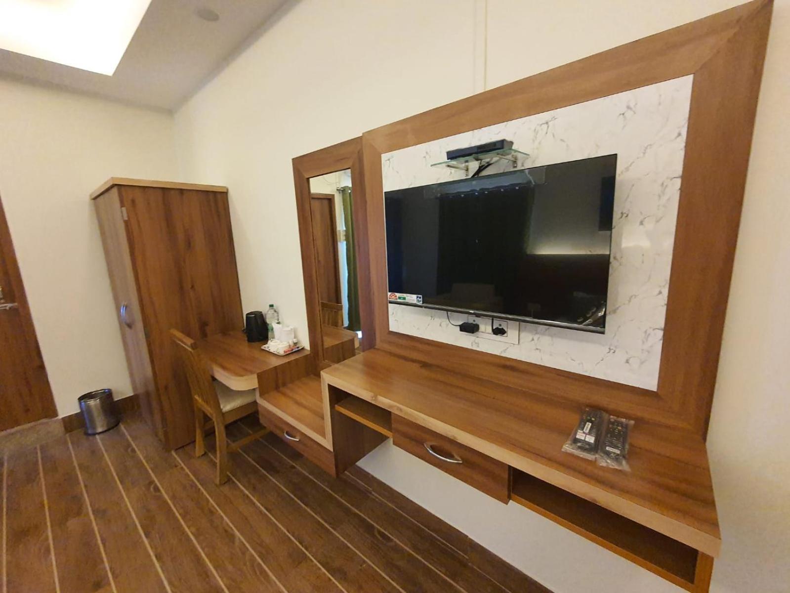 Hotel Deo Volente Sivasagar 외부 사진